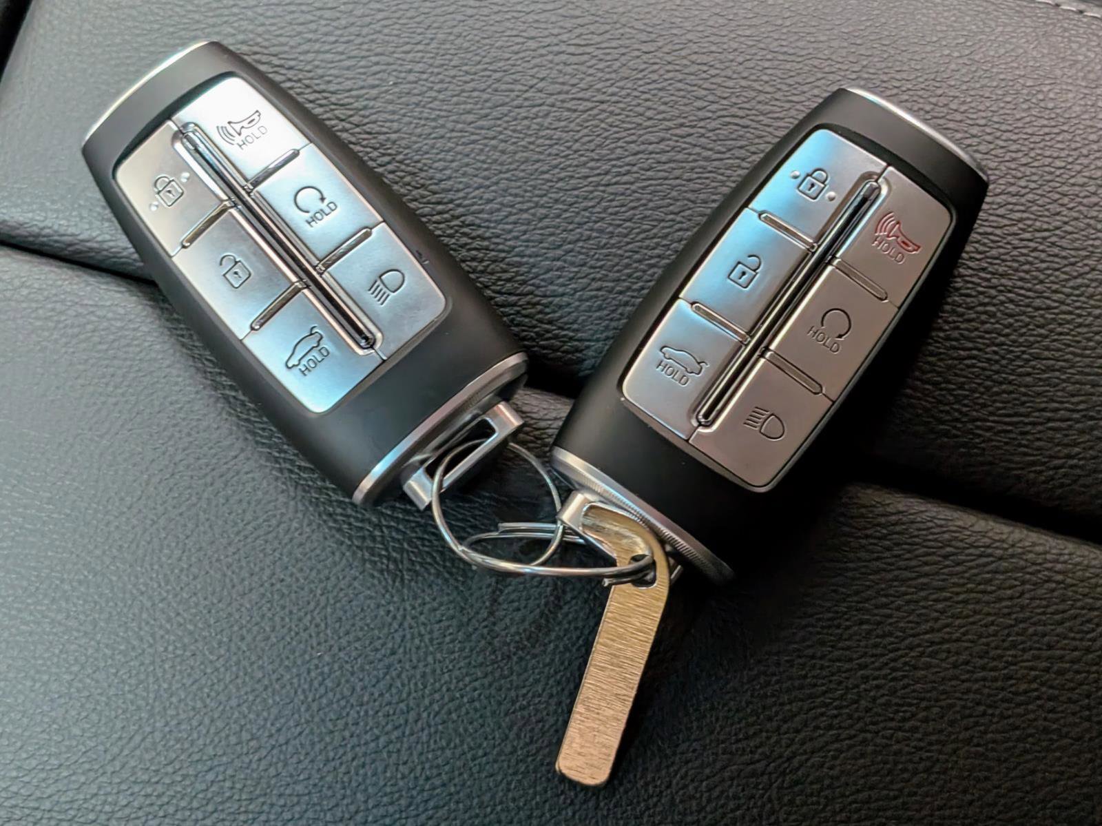 Used 2024 Genesis G80 image 38