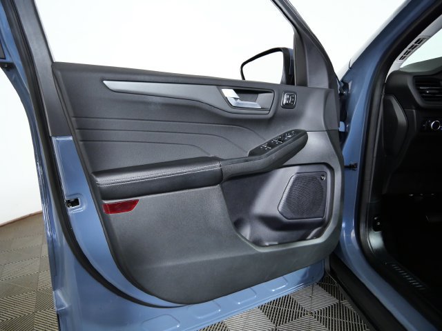 Certified 2023 Ford Escape Active w/ Tech Pack #2 AWD/4WD image 17
