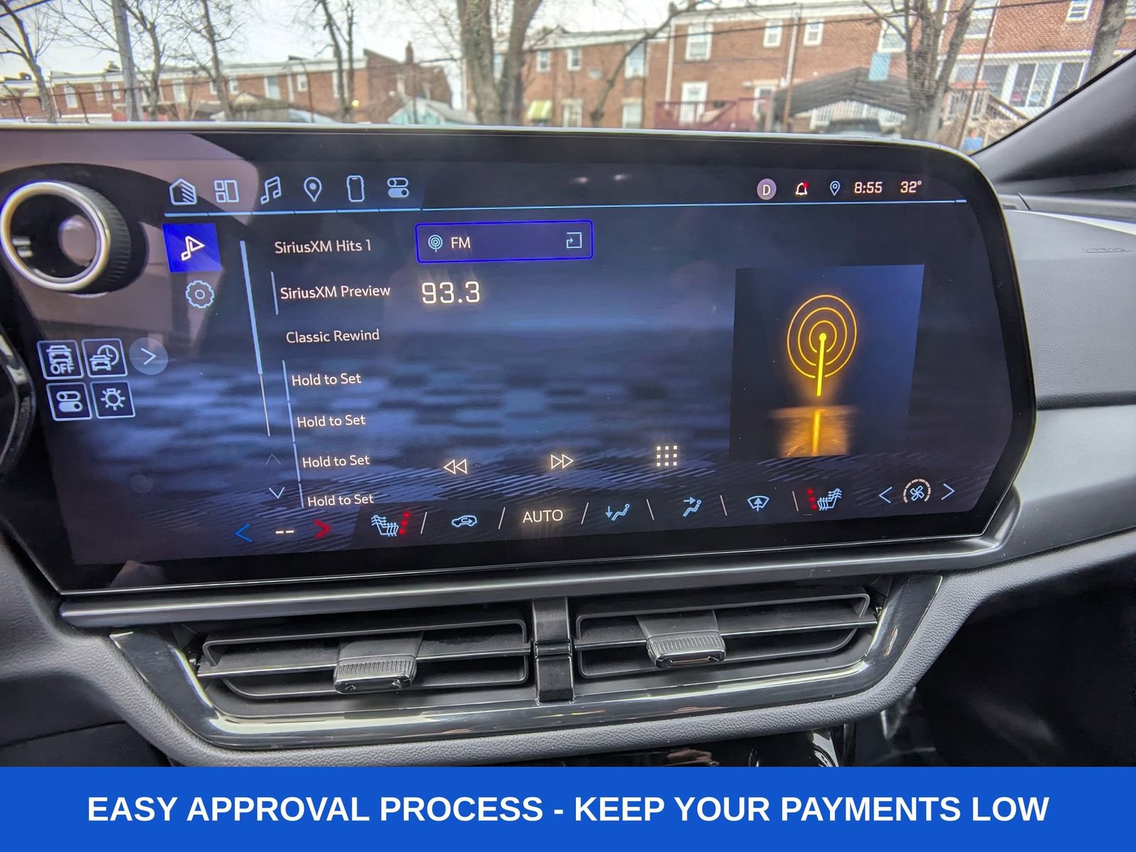 Used 2024 Chevrolet Equinox EV RS image 25