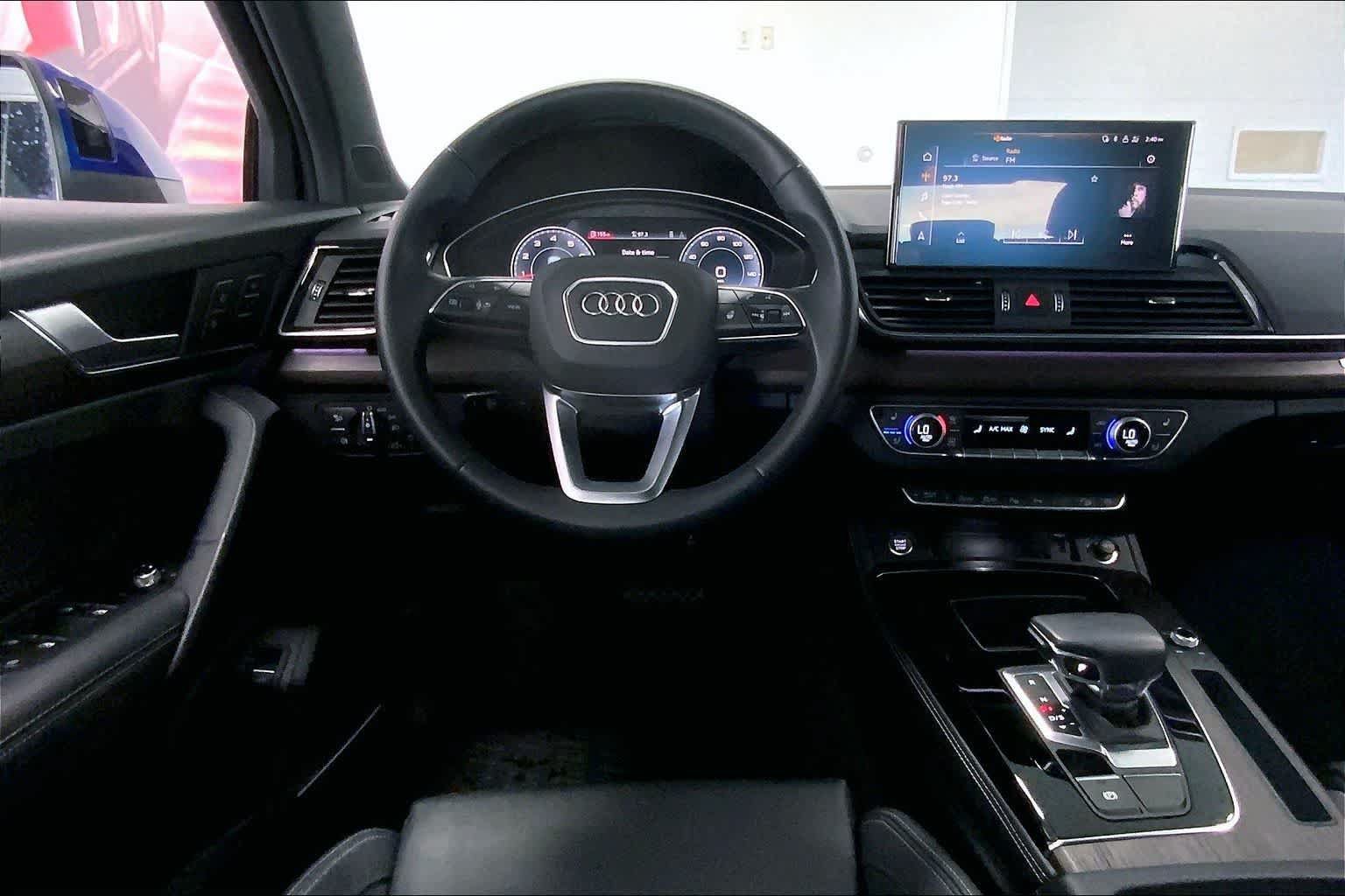 Certified 2023 Audi Q5 2.0T Prestige w/ Prestige Package AWD/4WD image 12