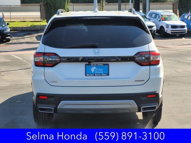 Used 2025 Honda Pilot Touring image 6
