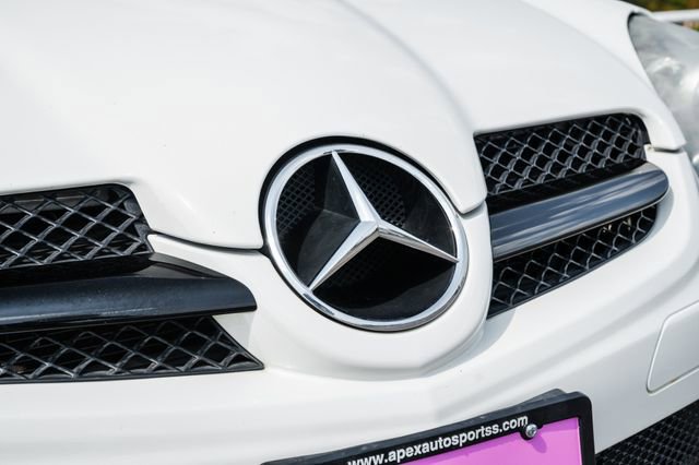Used 2009 Mercedes-Benz SLK 55 AMG image 20