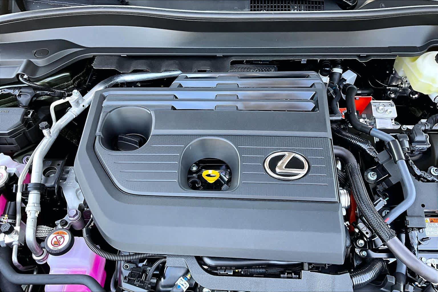 New 2026 Lexus UX 300h FWD image 17