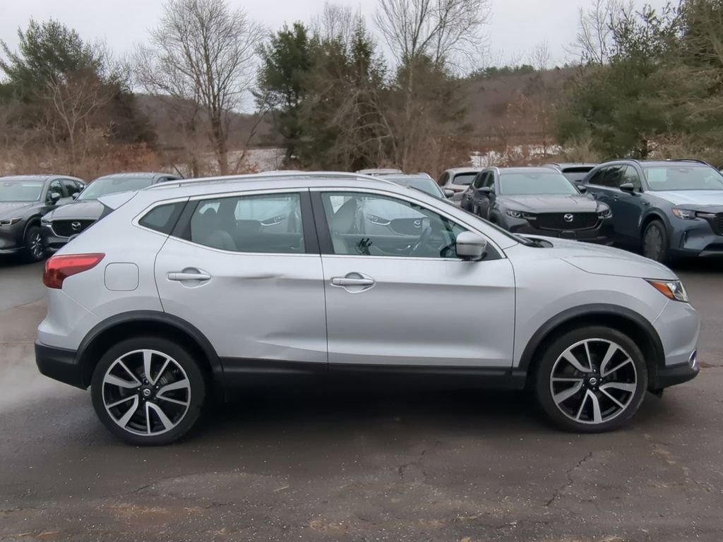 Used 2019 Nissan Rogue Sport SL w/ Premium Package AWD/4WD image 3