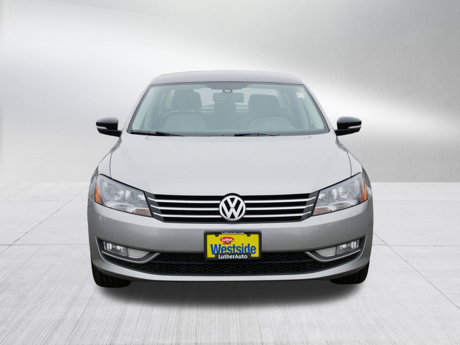 Used 2014 Volkswagen Passat 1.8T Sport video 2