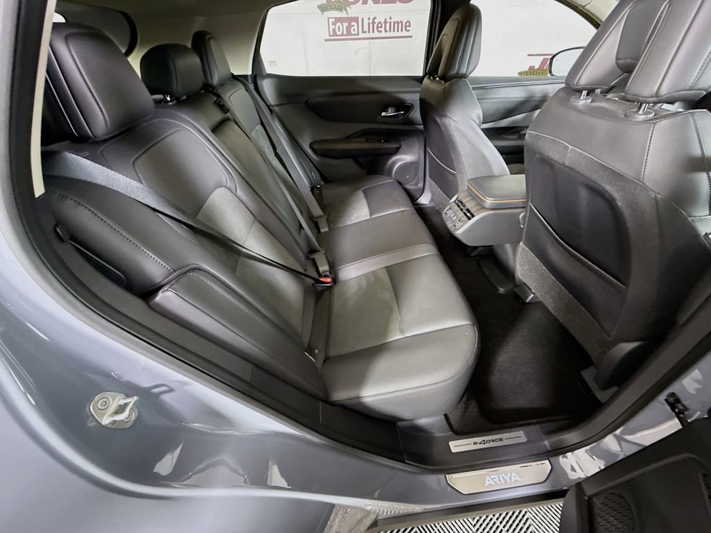 Certified 2025 Nissan Ariya AWD image 32
