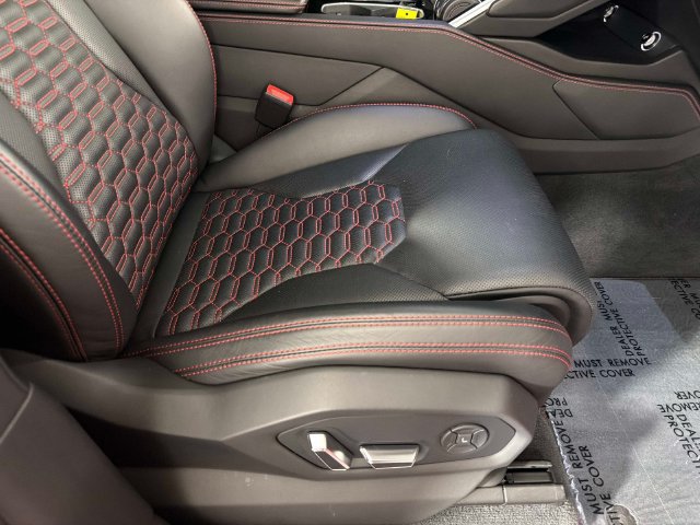 Used 2020 Lamborghini Urus AWD/4WD image 25