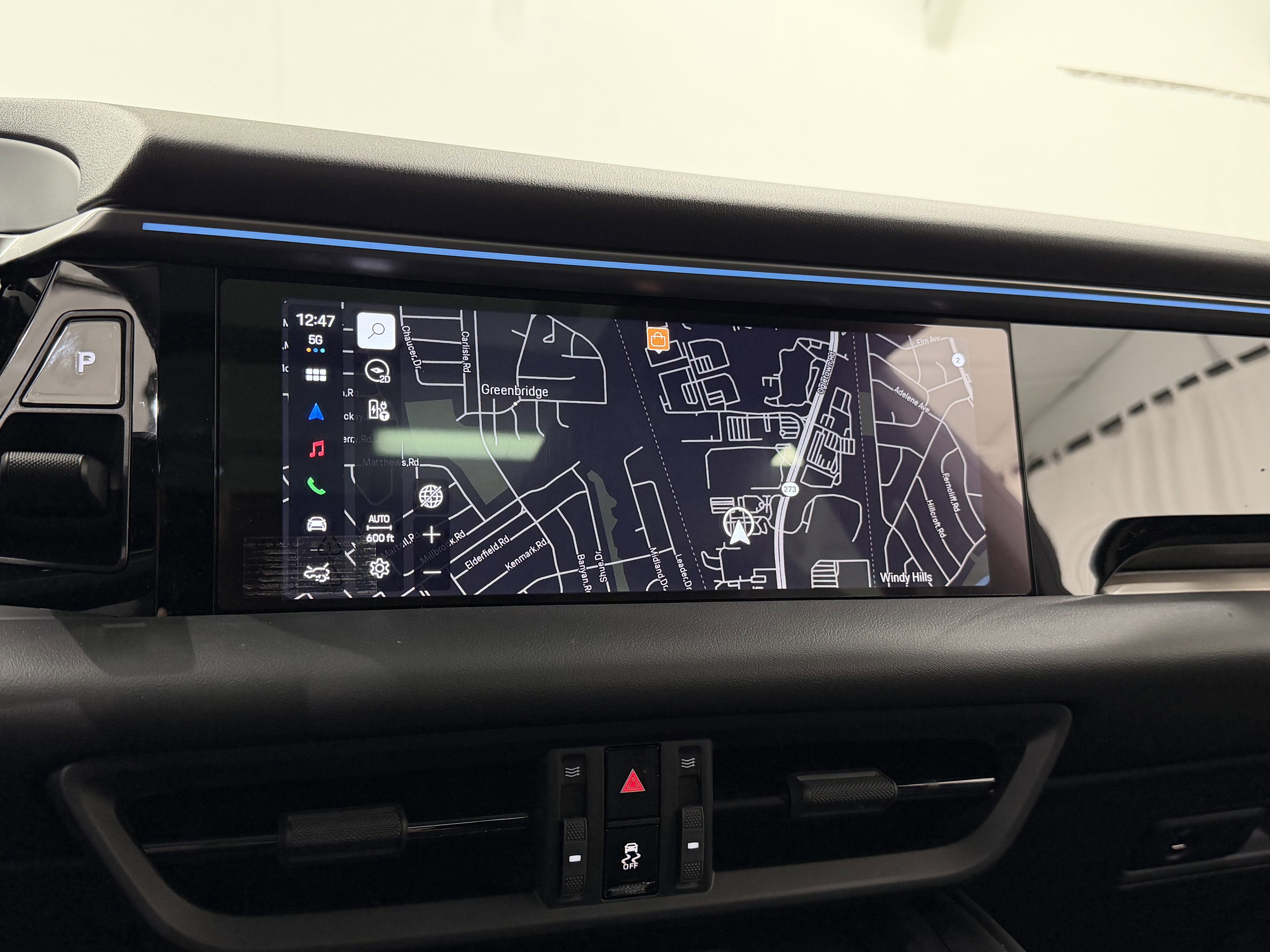New 2026 Porsche Macan 4 Electric image 39