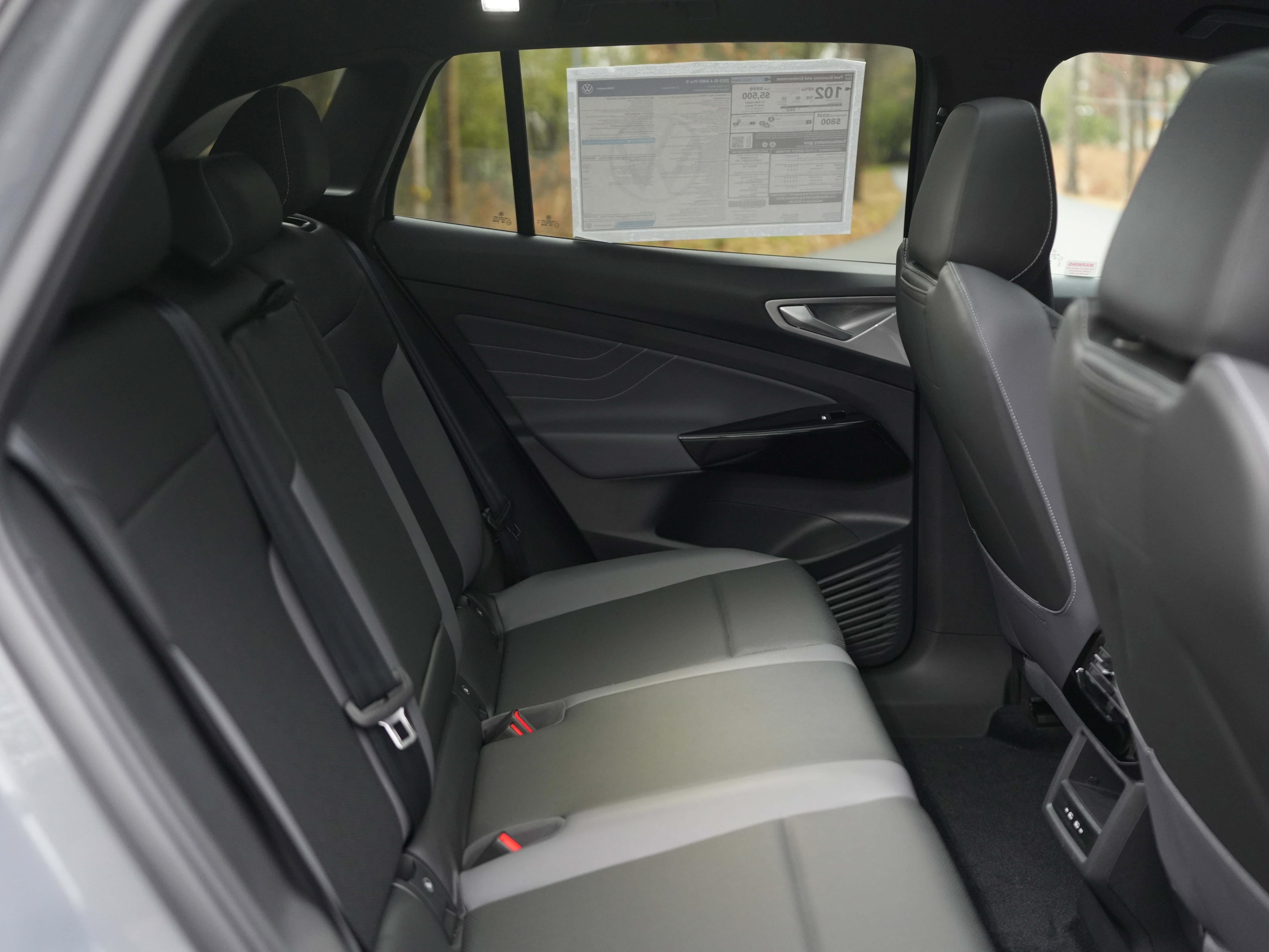 New 2025 Volkswagen ID.4 Pro S image 27