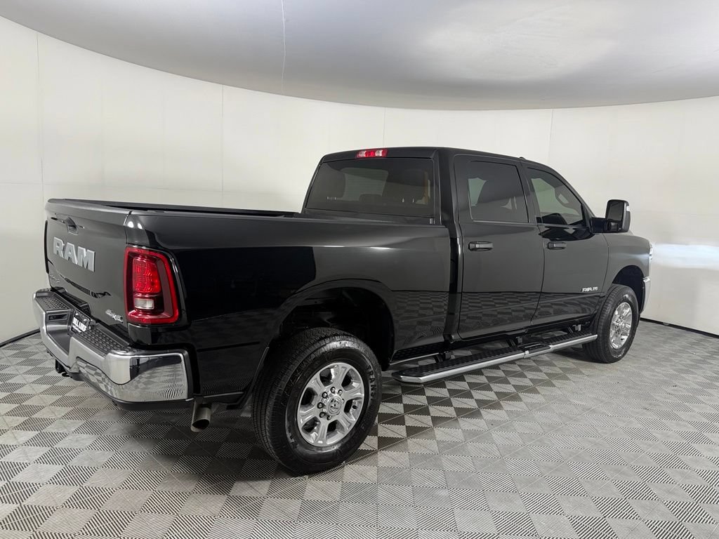 Used 2026 RAM 2500 Big Horn AWD/4WD image 8
