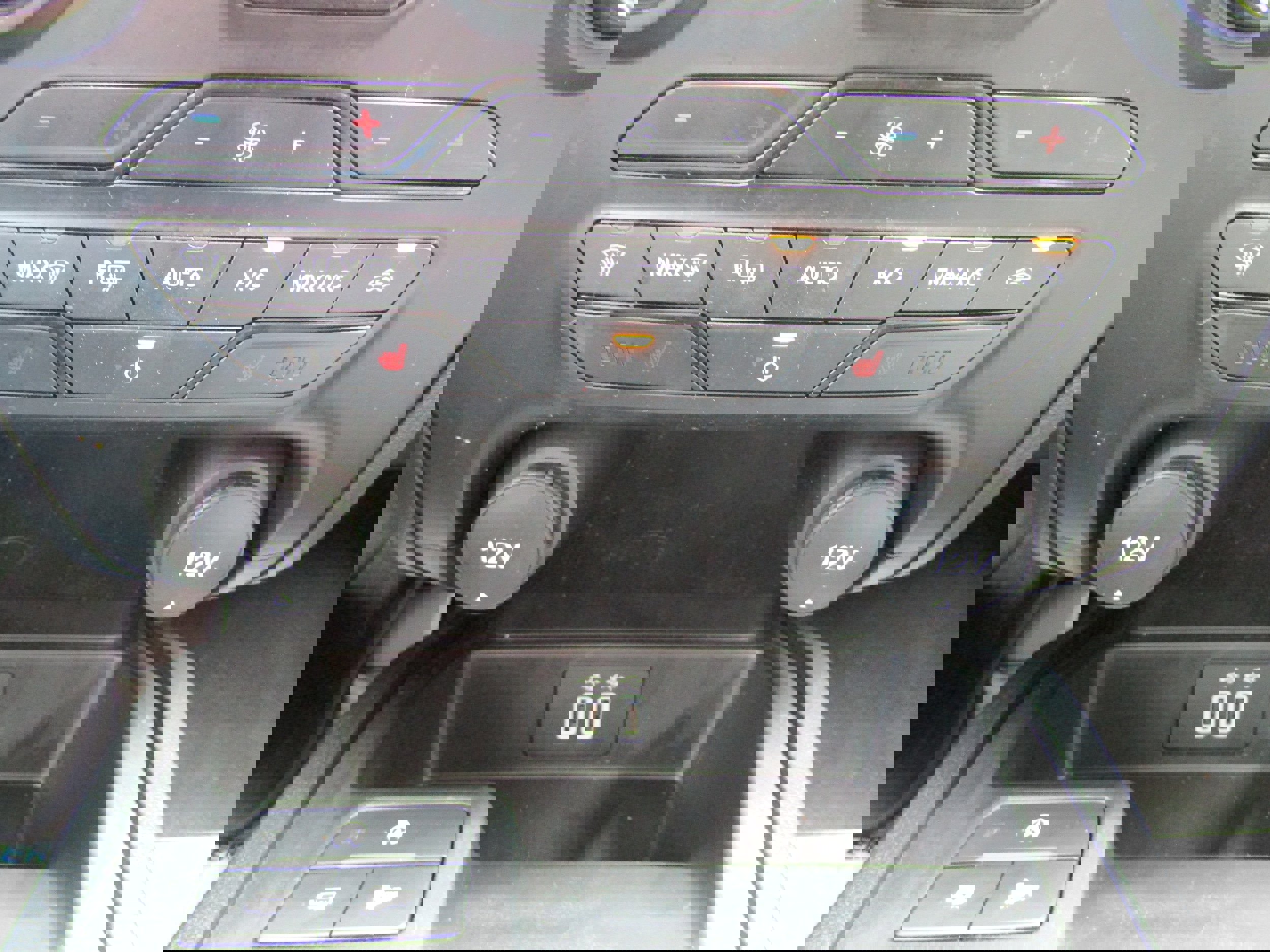 Certified 2022 Ford Ranger XLT w/ Equipment Group 302A High image 28