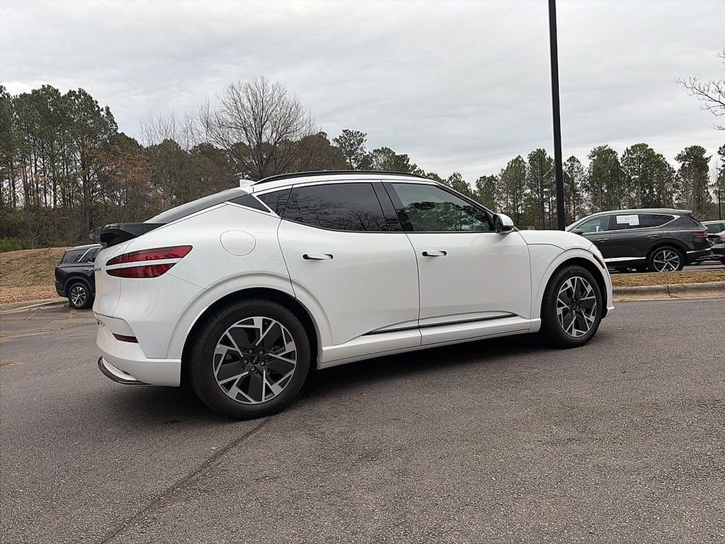 Used 2026 Genesis GV60 RWD image 4