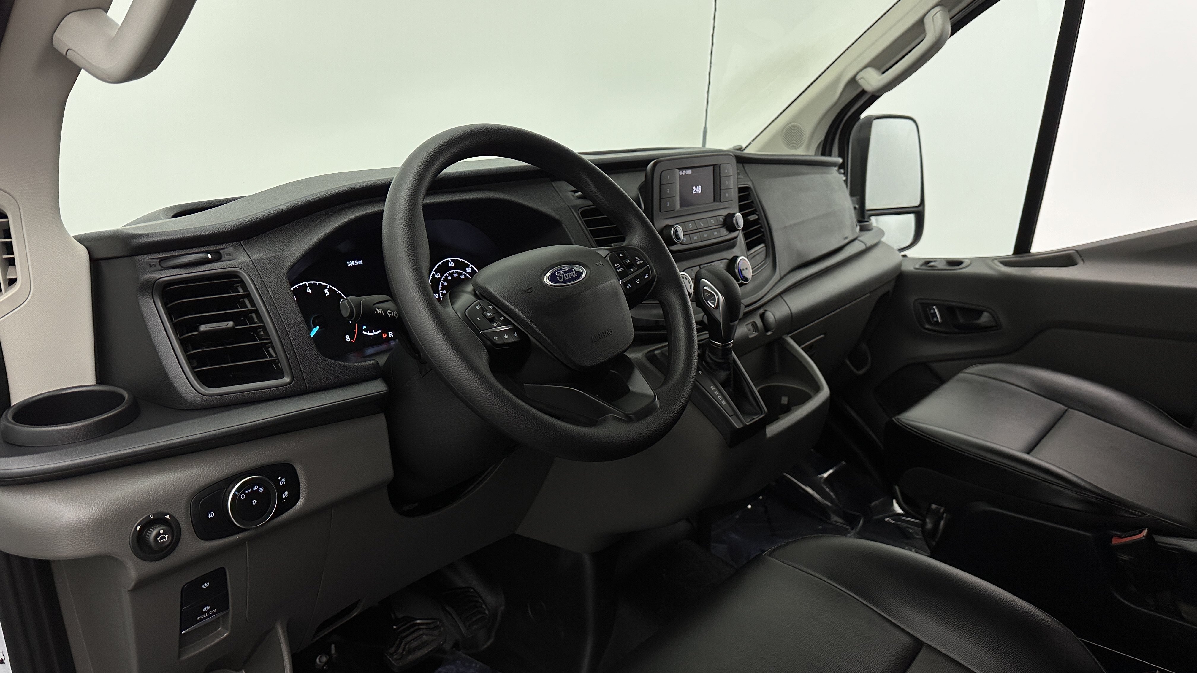 Used 2025 Ford Transit 250 Low Roof w/ Exterior Upgrade Package RWD image 8