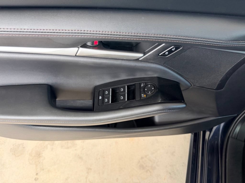 Used 2024 MAZDA MAZDA3 s FWD image 11