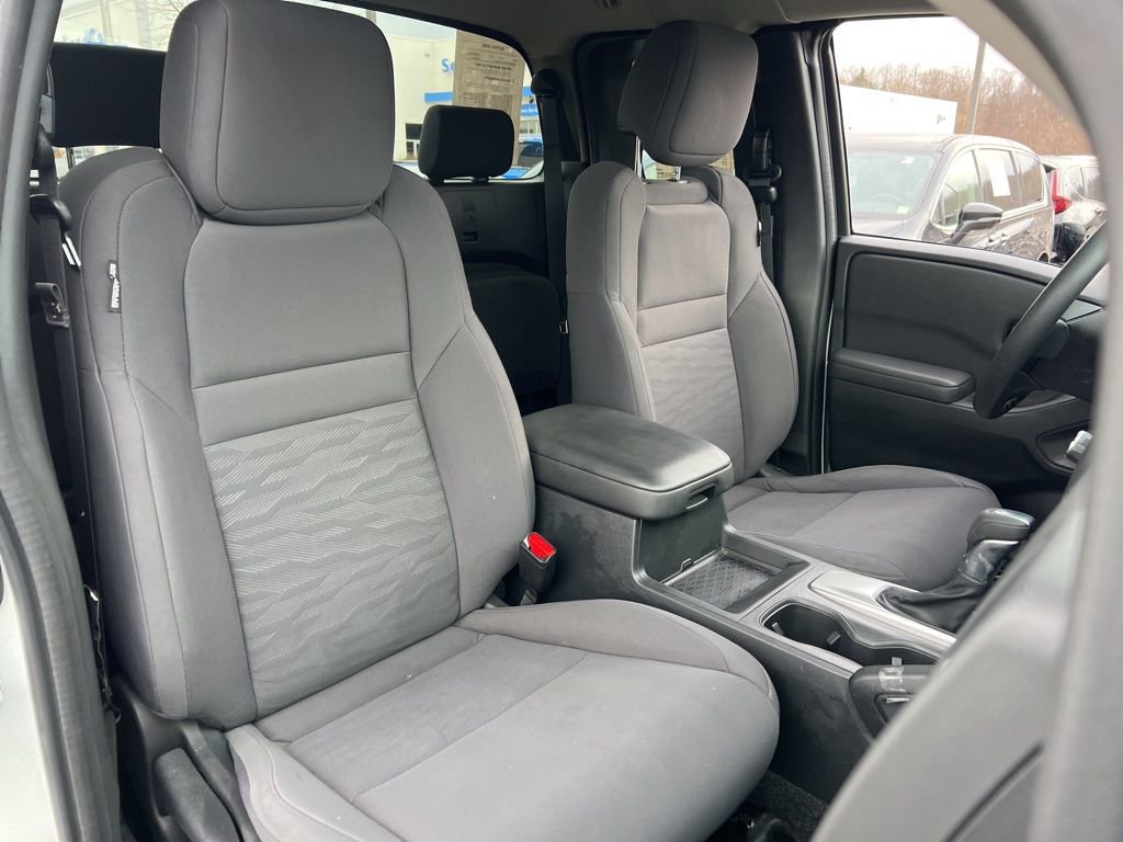 Used 2022 Nissan Frontier S image 25
