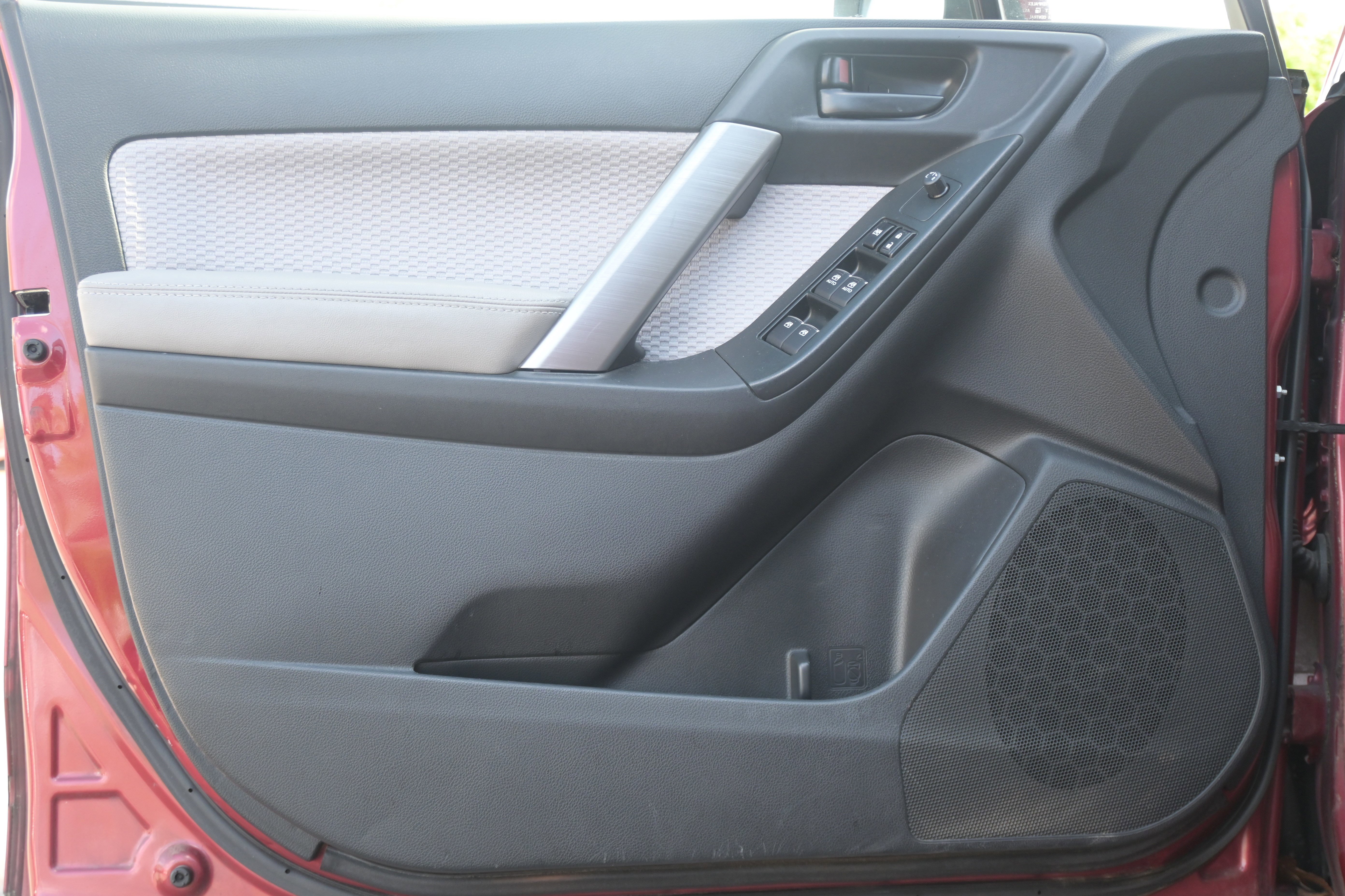 Used 2017 Subaru Forester 2.5i Premium w/ Protection Package #1 image 14