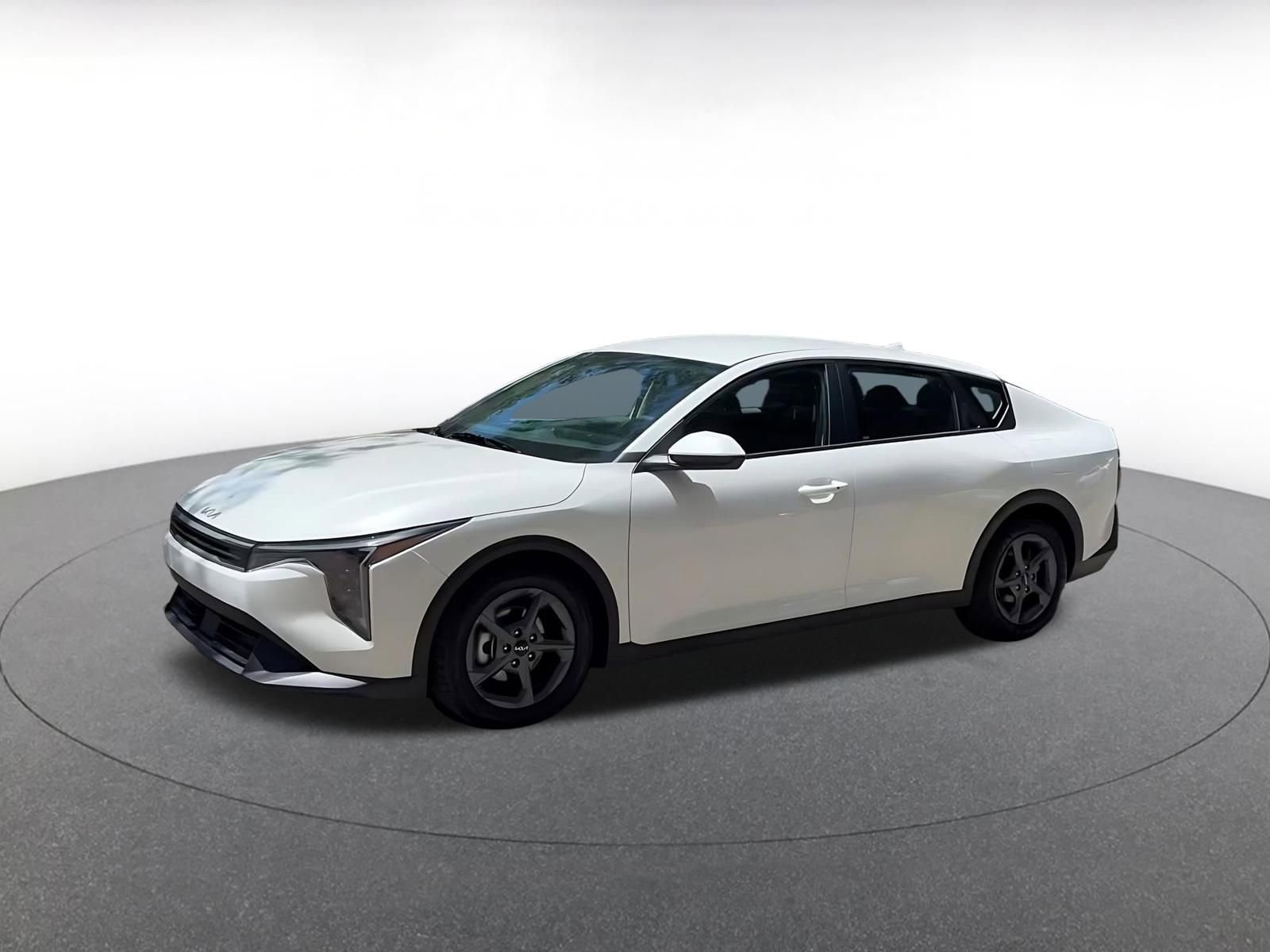 Used 2025 Kia K4 FWD image 8