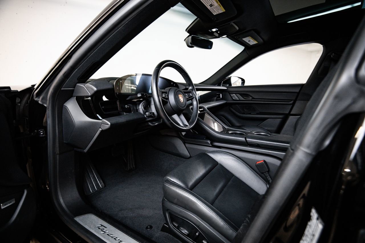 Certified 2024 Porsche Taycan 4S AWD/4WD image 4