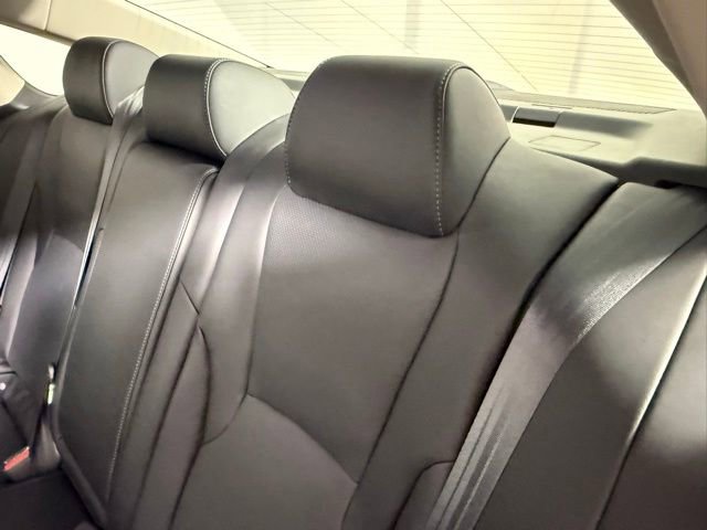 Used 2023 Honda Accord Touring image 39