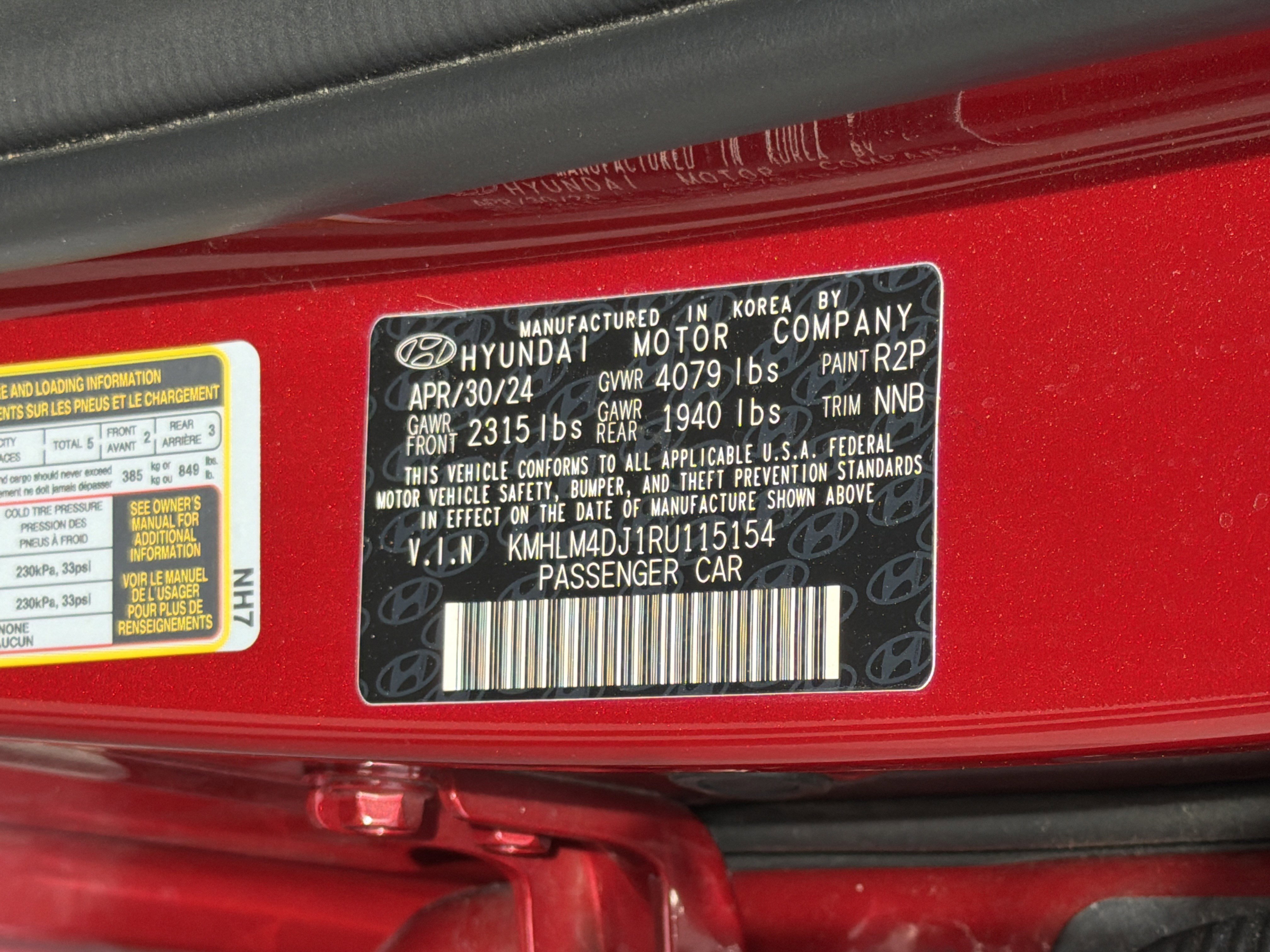 Used 2024 Hyundai Elantra Blue image 32