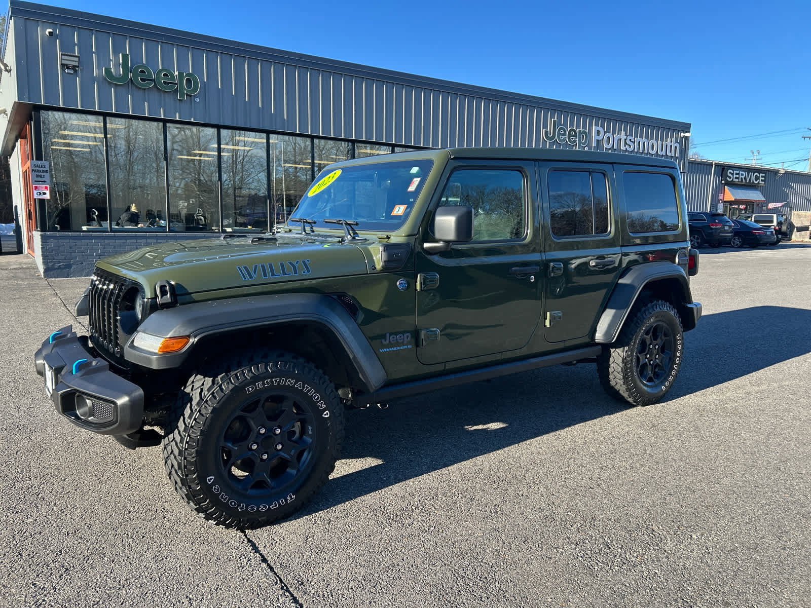 Used 2023 Jeep Wrangler Unlimited w/ Sun & Screen Package image 13