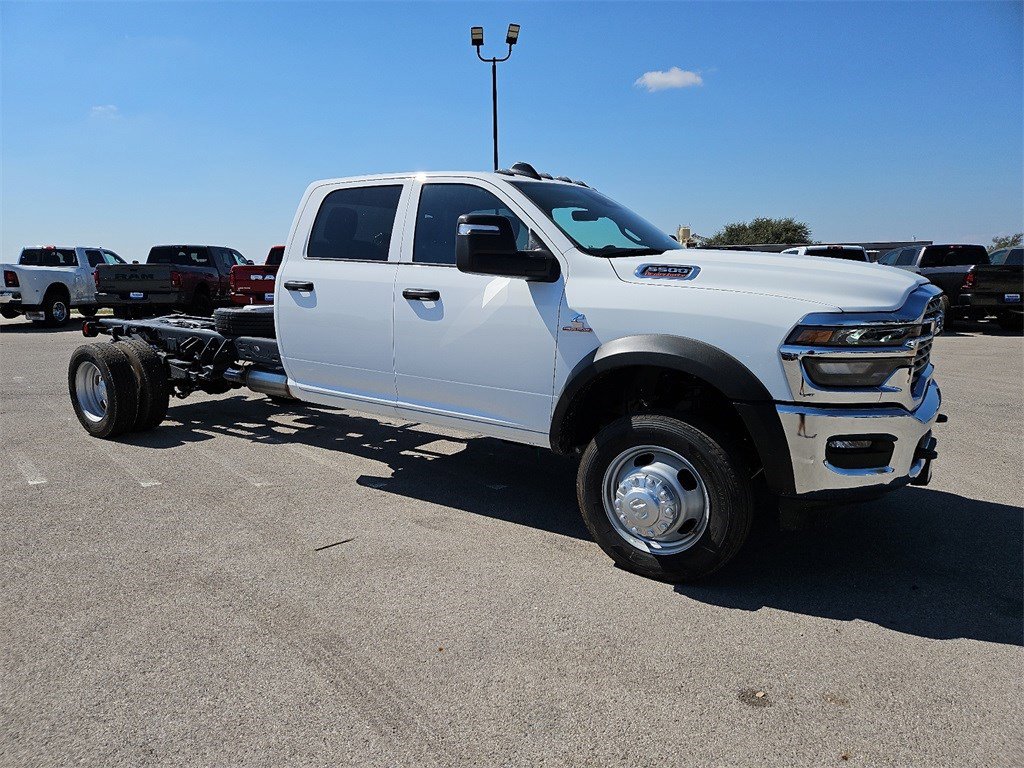 New 2026 RAM 5500 Tradesman w/ Chrome Appearance Group image 9