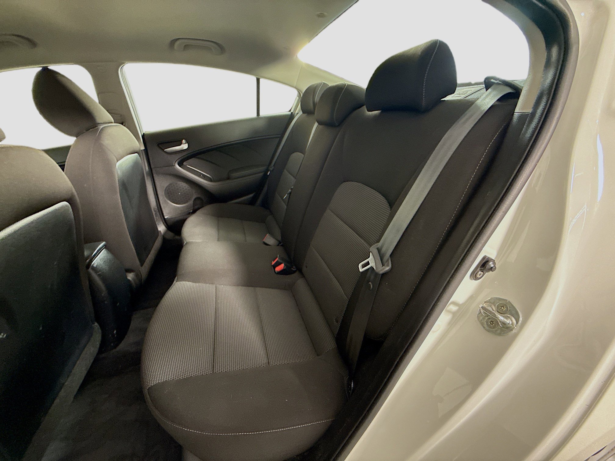 Used 2017 Kia Forte LX image 23