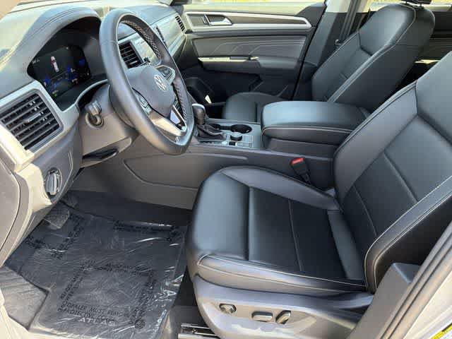 Used 2023 Volkswagen Atlas SE AWD/4WD image 14