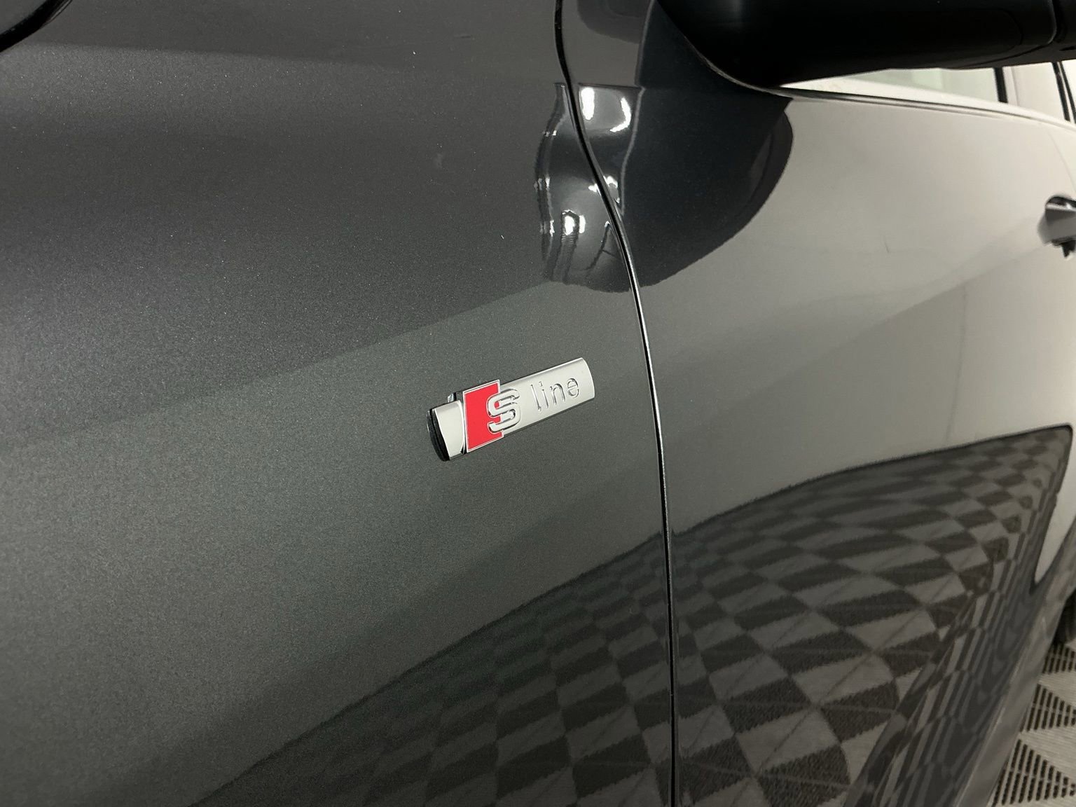 Used 2025 Audi Q5 Premium Plus w/ Premium Plus image 5