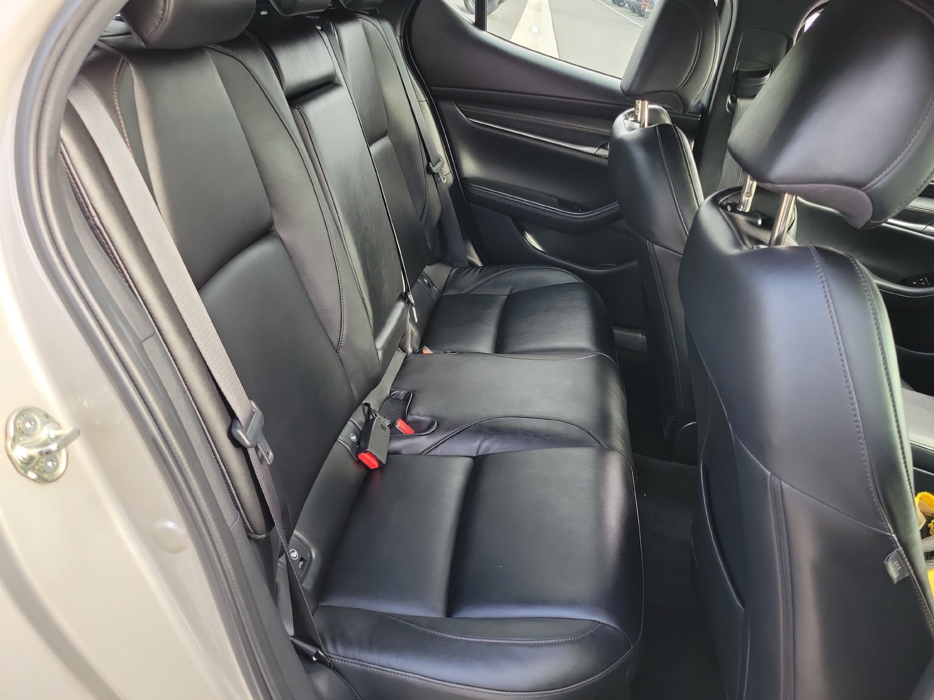 Used 2024 MAZDA MAZDA3 s FWD image 24
