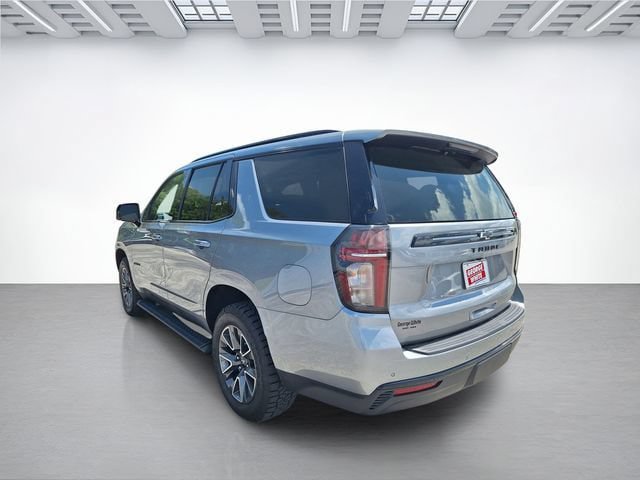 Used 2023 Chevrolet Tahoe Z71 w/ Luxury Package AWD/4WD image 6