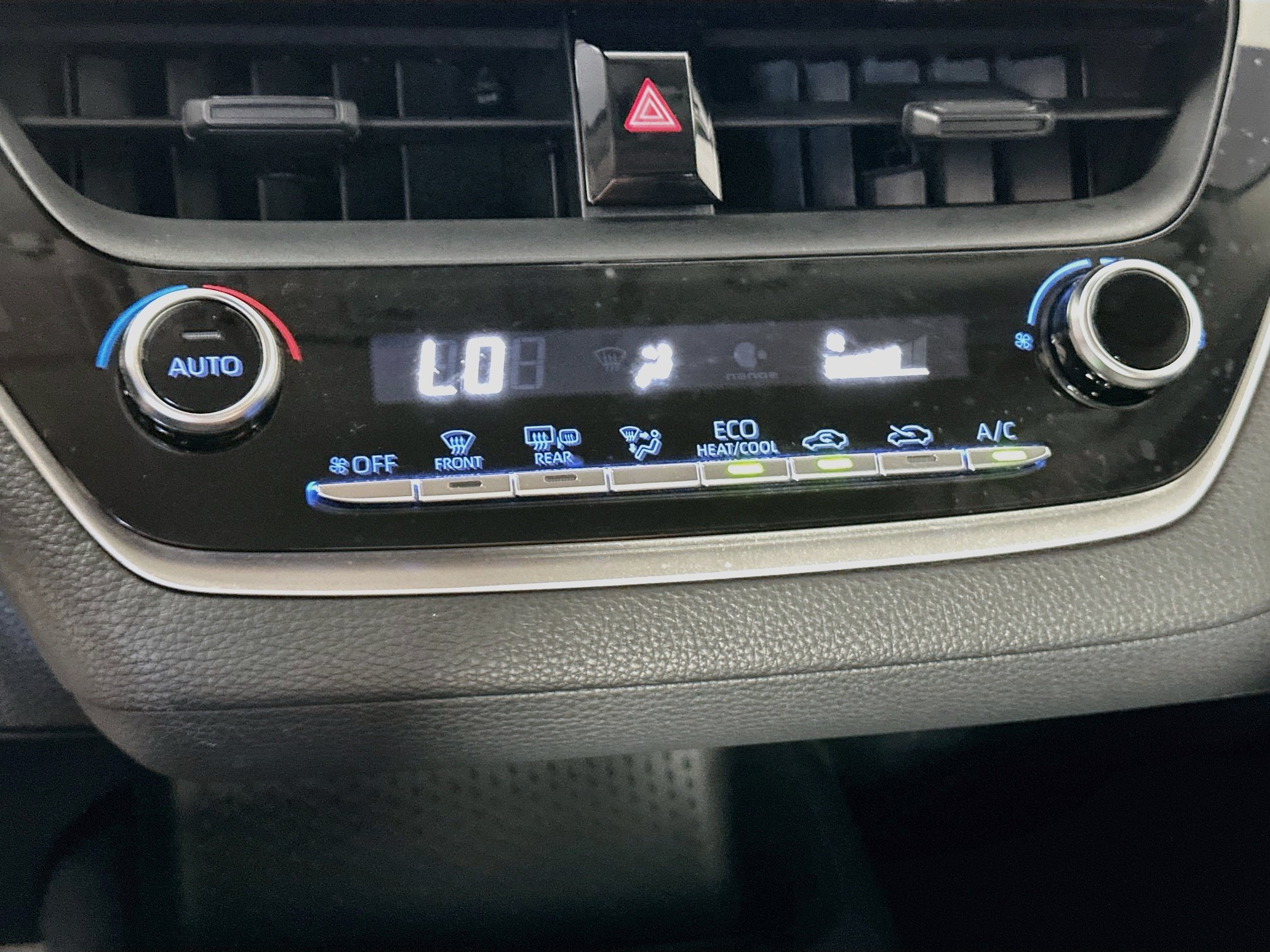 Used 2020 Toyota Corolla LE w/ Protection Package FWD image 23