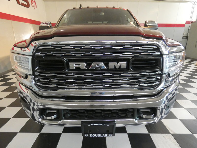 Used 2022 RAM 2500 Limited w/ Towing Technology Group image 2