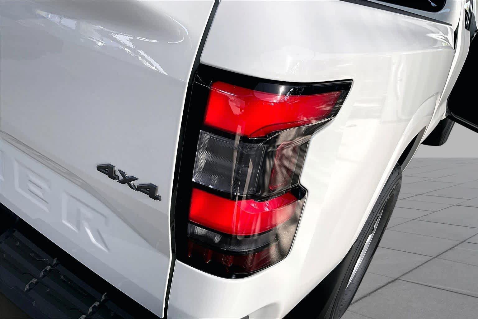 New 2026 Nissan Frontier S AWD/4WD image 12
