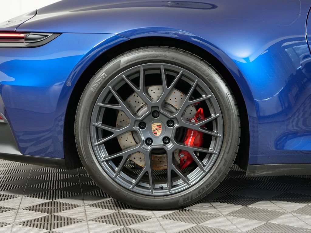 Certified 2026 Porsche 911 Carrera 4 GTS AWD/4WD image 18
