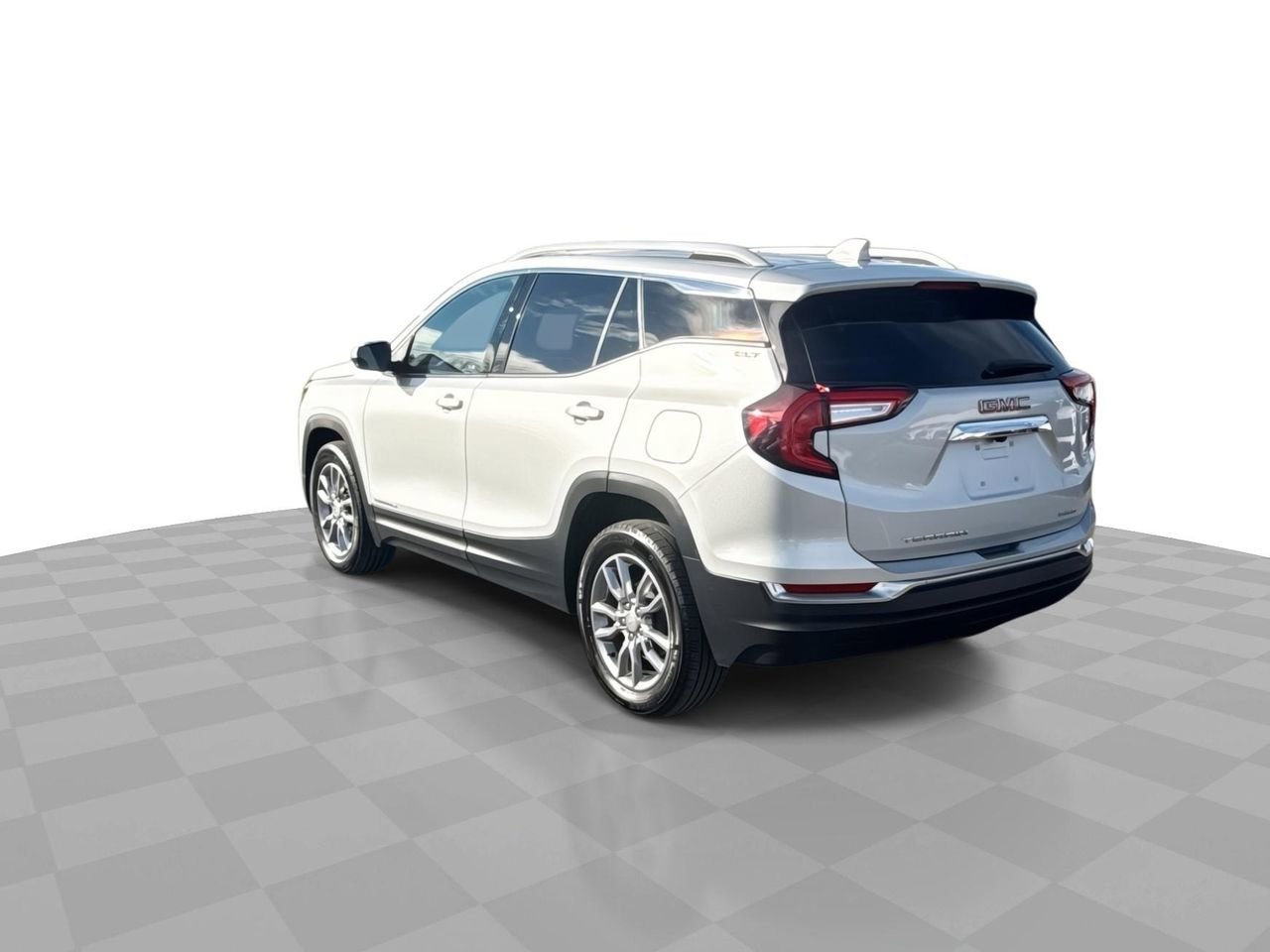 Certified 2022 GMC Terrain SLT image 6