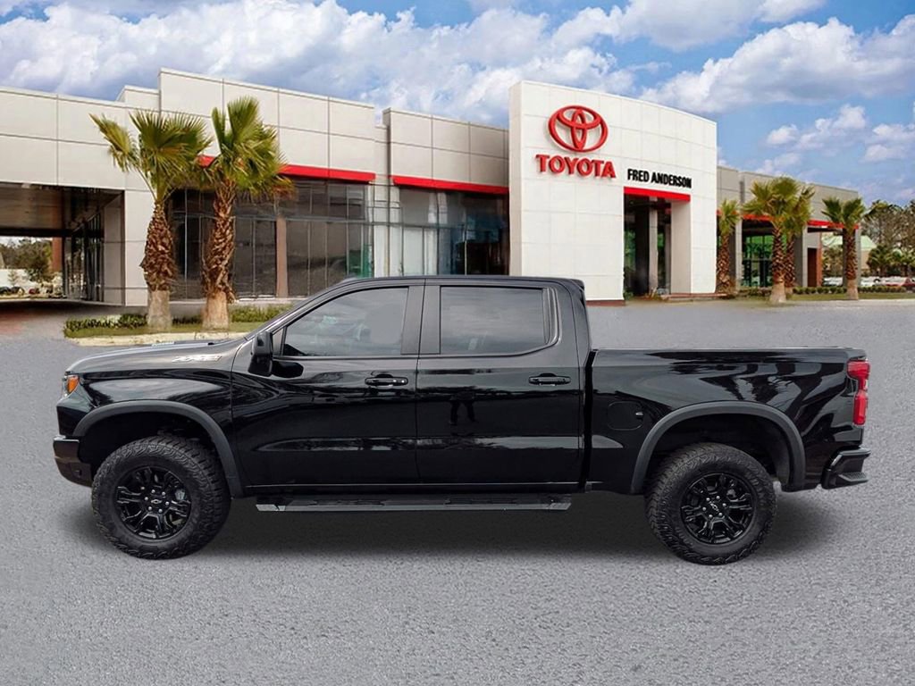 Used 2025 Chevrolet Silverado 1500 ZR2 image 7