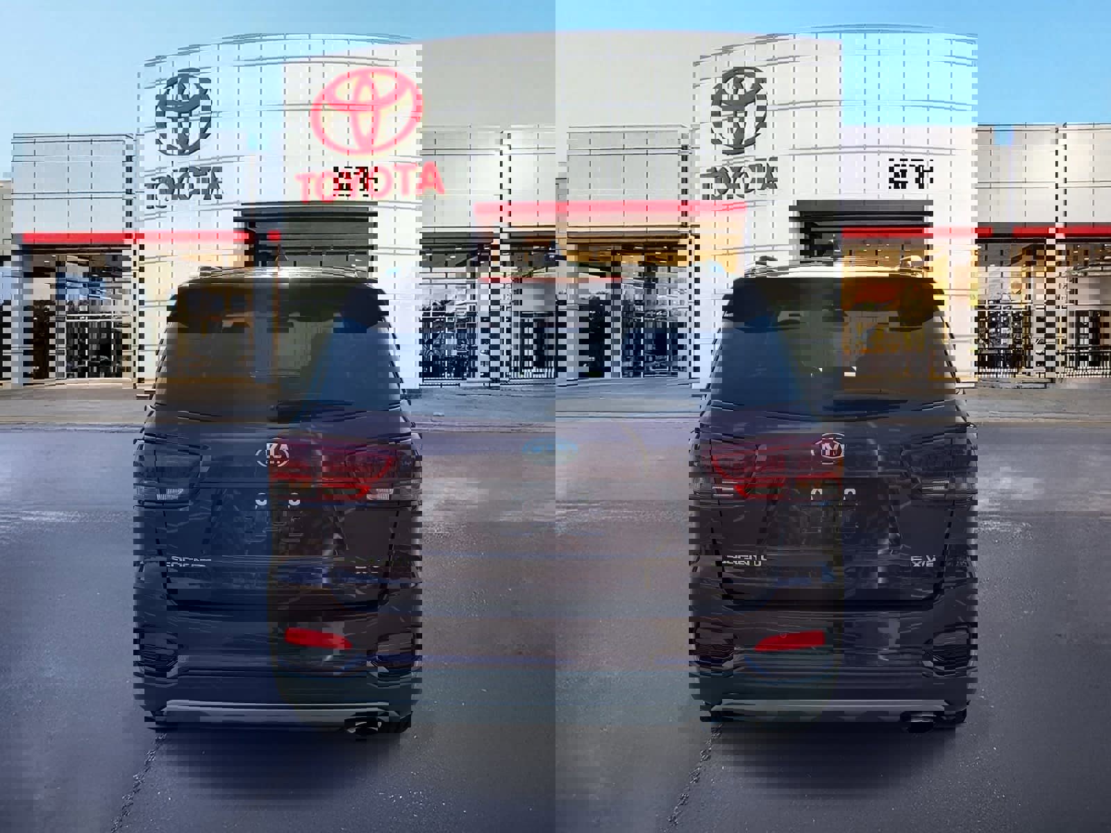 Used 2019 Kia Sorento EX w/ EX Touring Package image 6