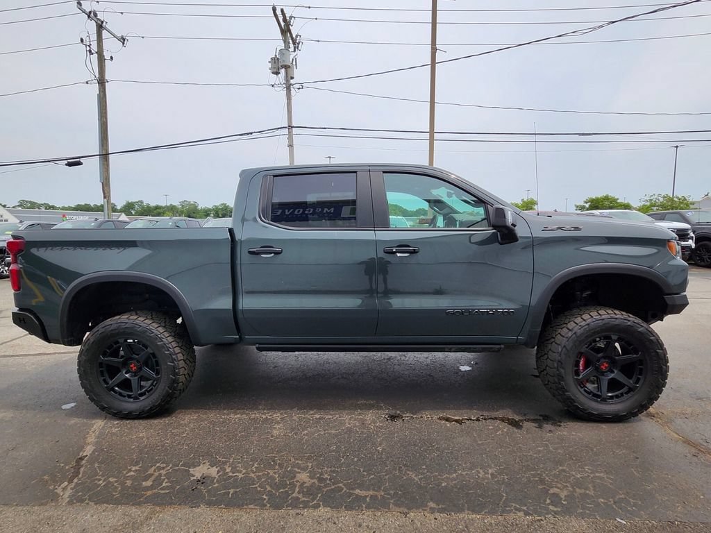 New 2026 Chevrolet Silverado 1500 ZR2 w/ Dark Appearance Package AWD/4WD image 6