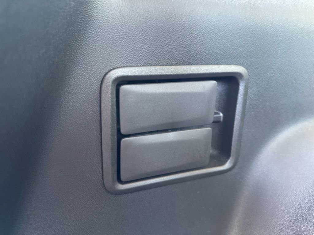 Used 2023 GMC Acadia Denali w/ Trailering Package image 11