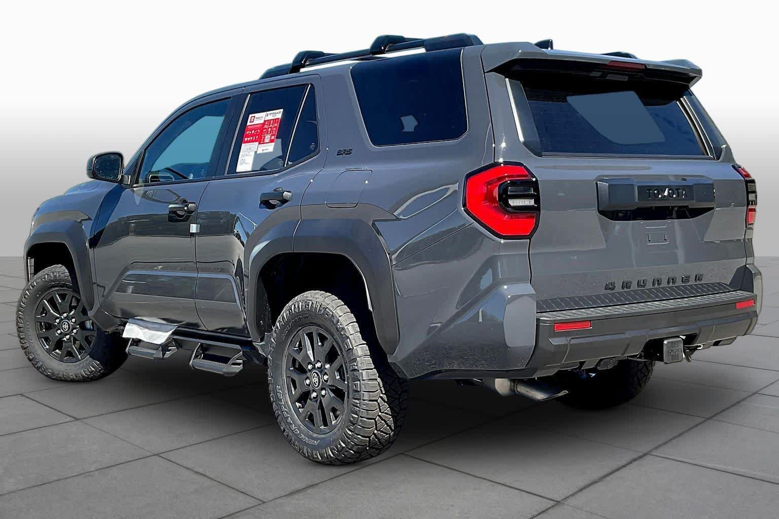 New 2026 Toyota 4Runner SR5 AWD/4WD image 12