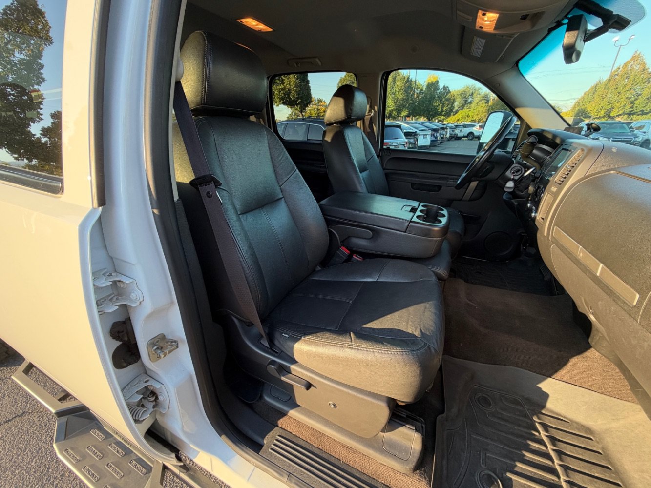 Used 2012 Chevrolet Silverado 3500 LT AWD/4WD image 10
