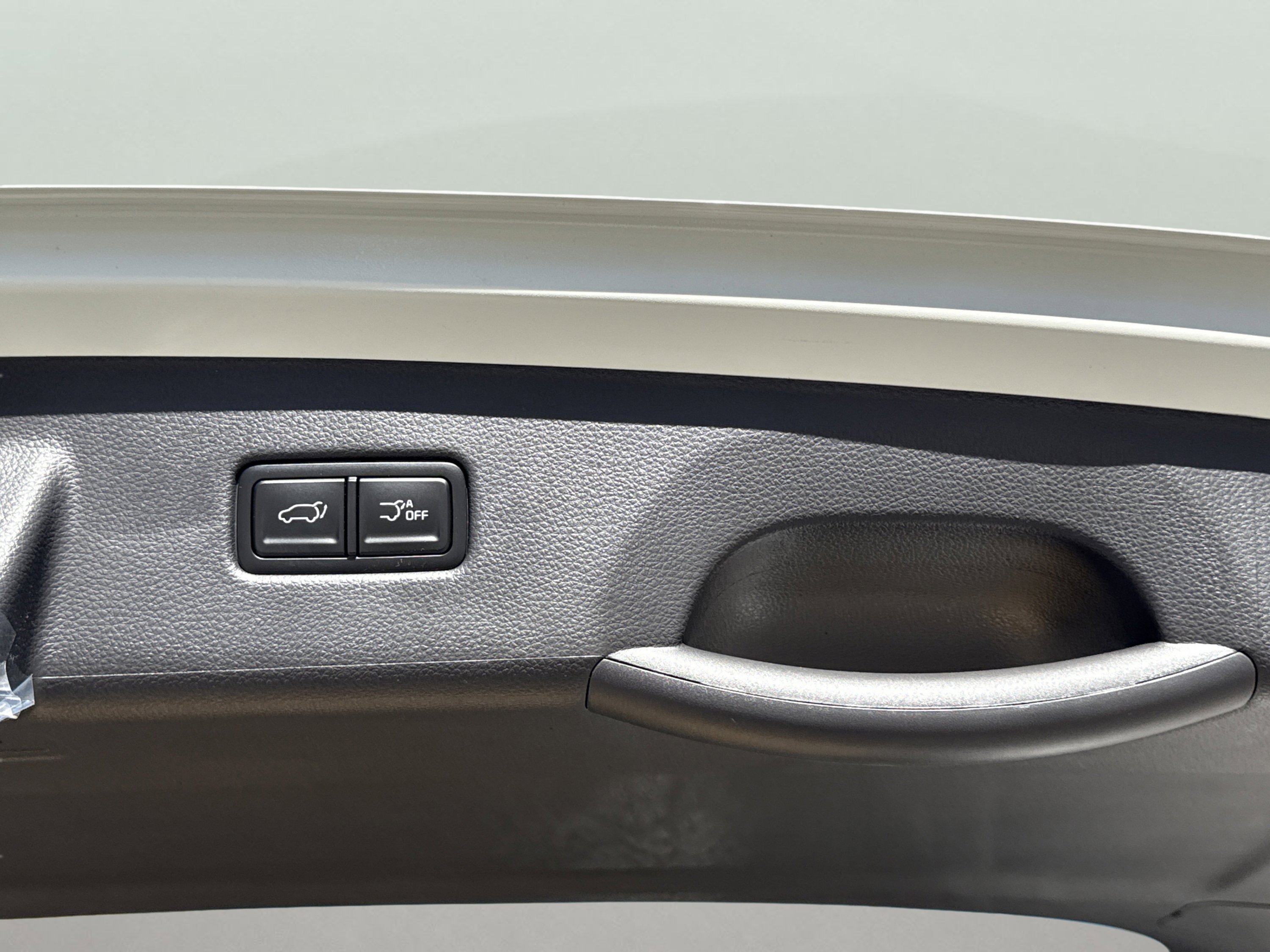 New 2026 Kia Carnival EX FWD image 23