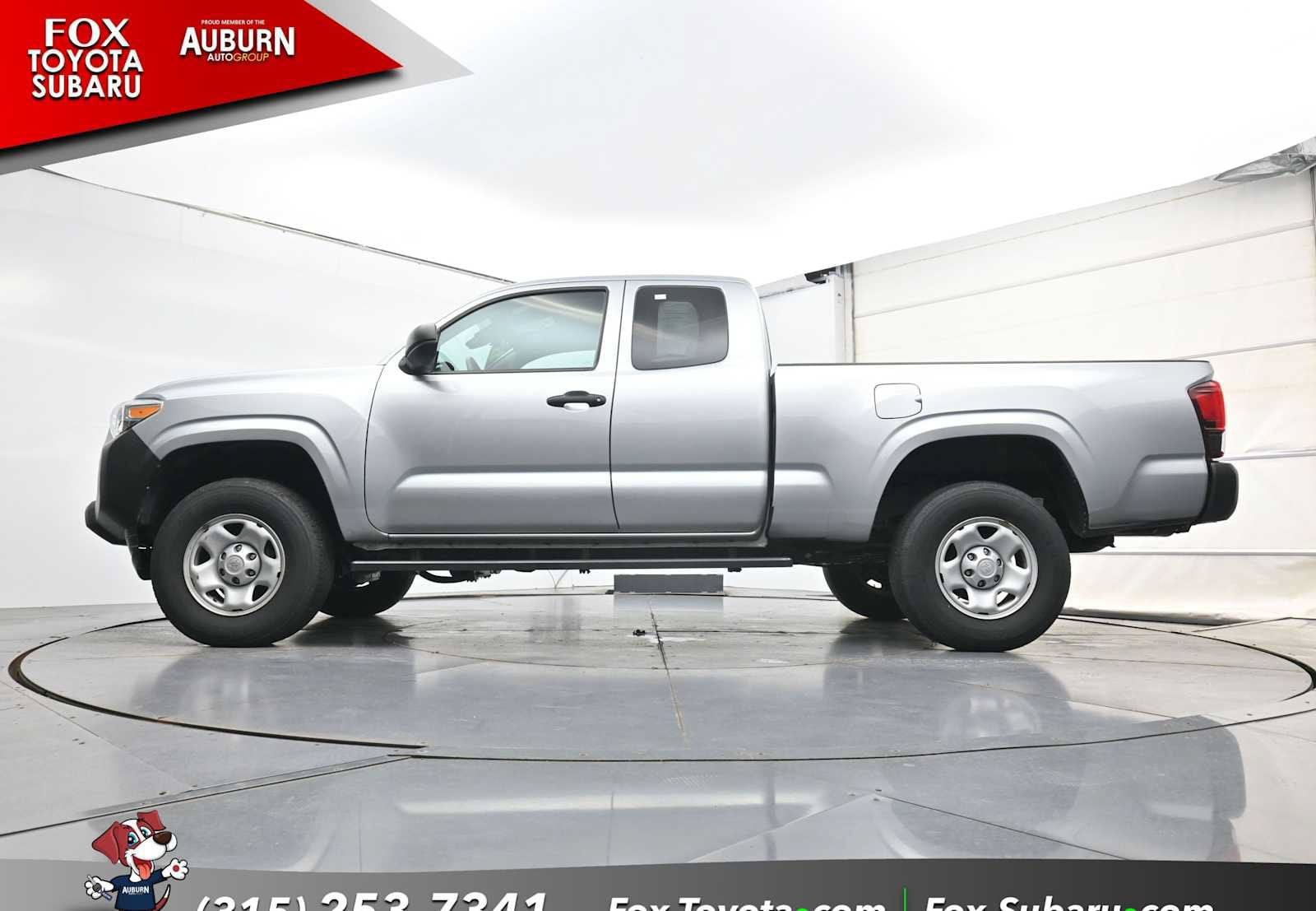 Used 2023 Toyota Tacoma SR AWD/4WD image 23