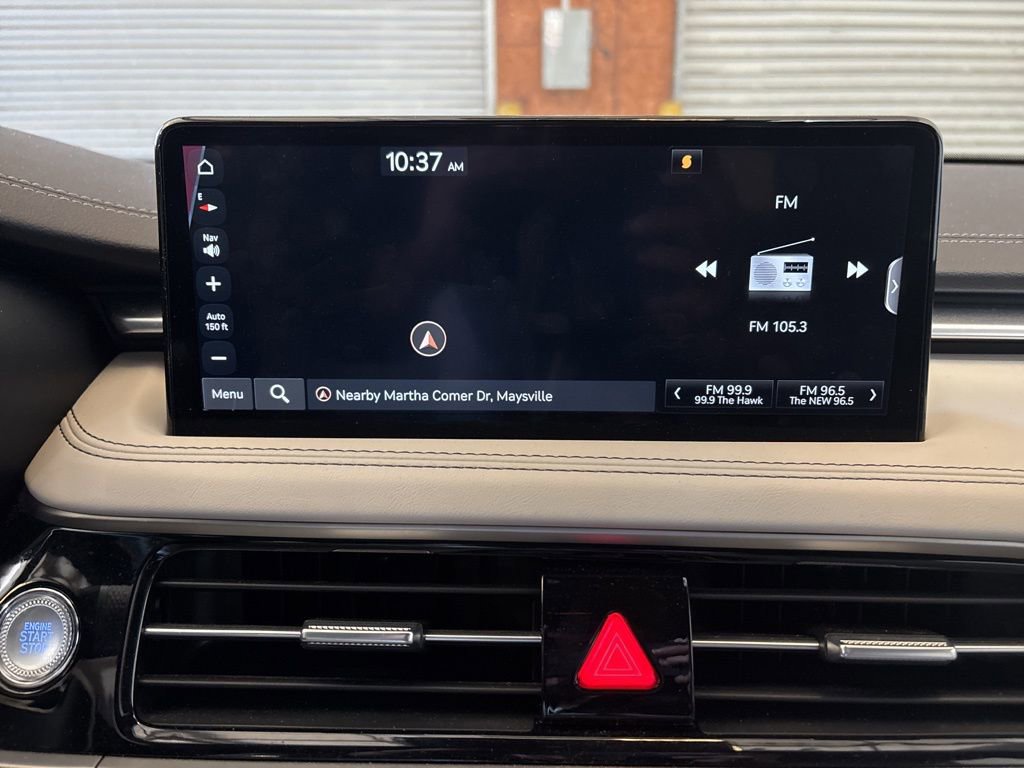 Used 2025 Genesis G70 2.5T image 32