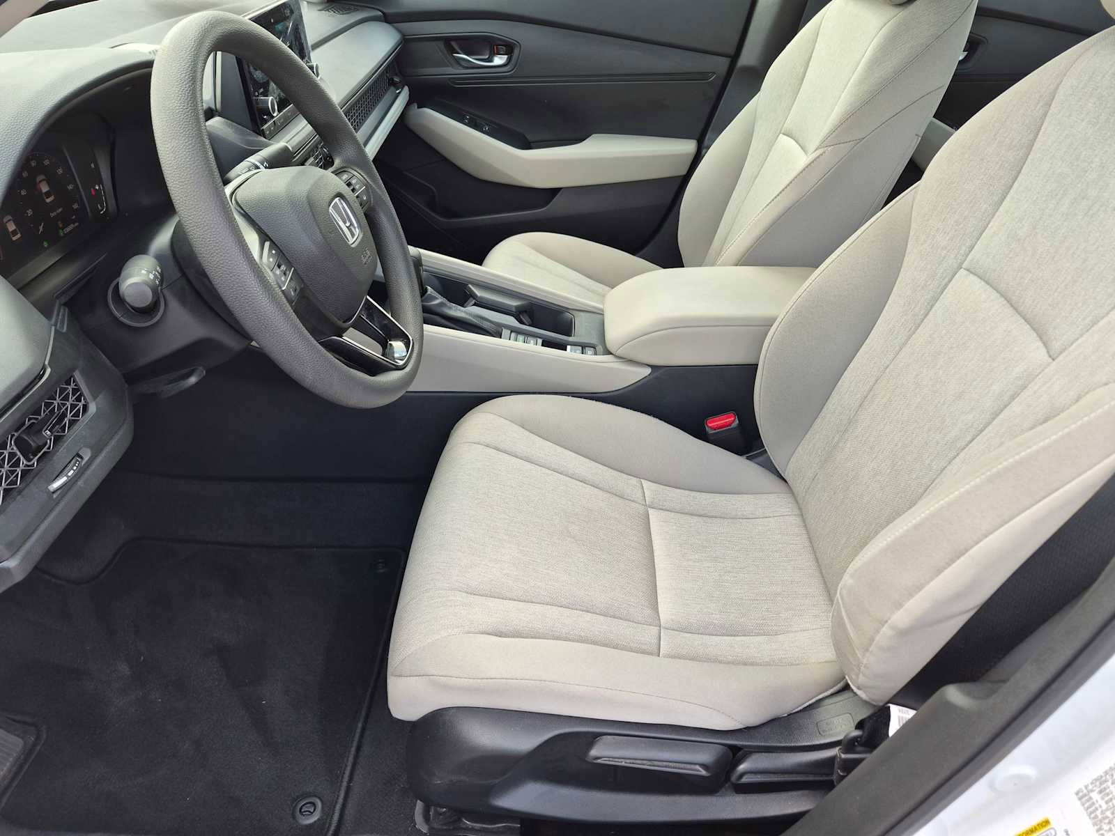 Certified 2023 Honda Accord LX image 14