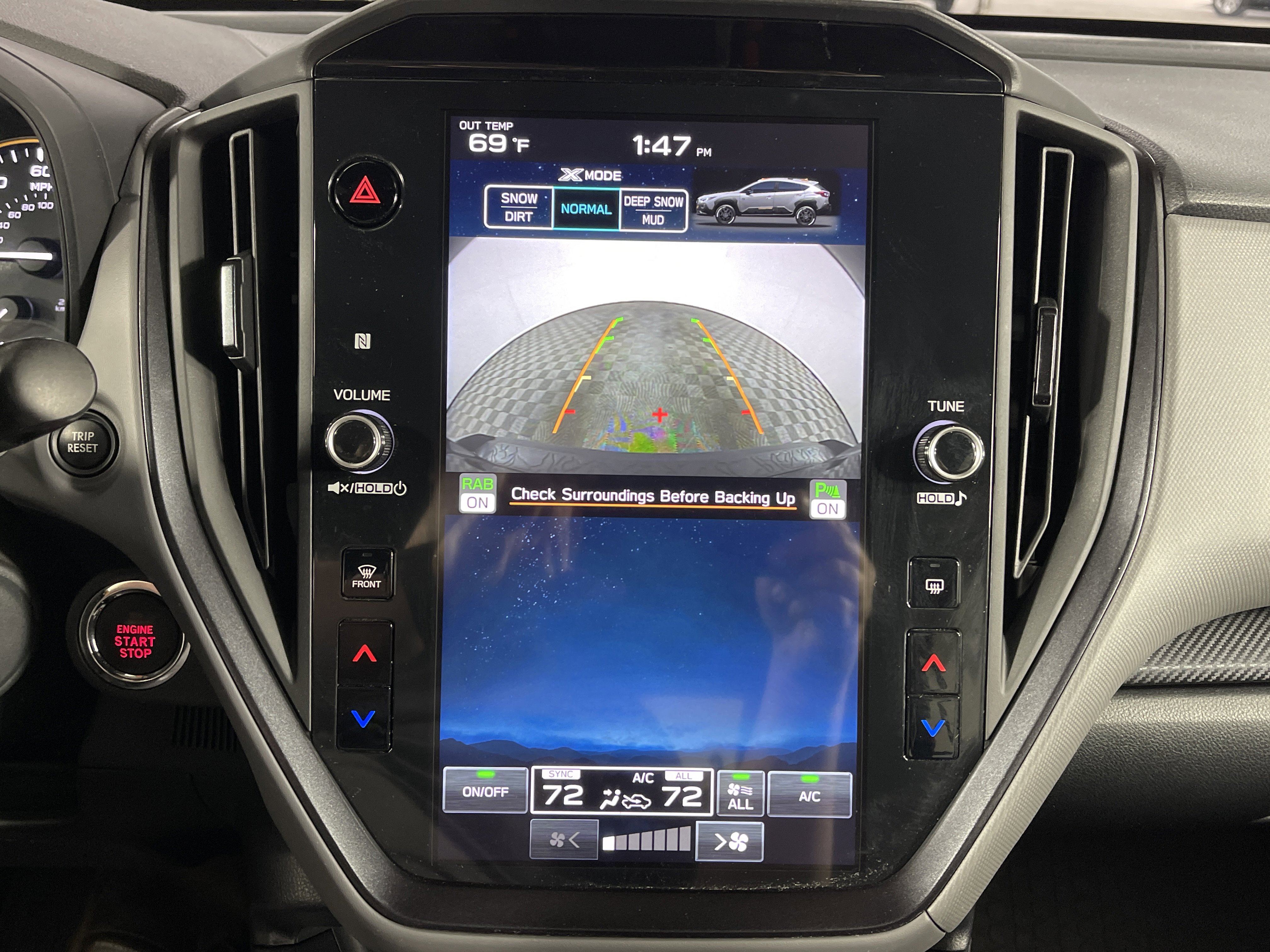 Used 2024 Subaru Crosstrek 2.5i Wilderness w/ Crosstrek Mirror Package image 25