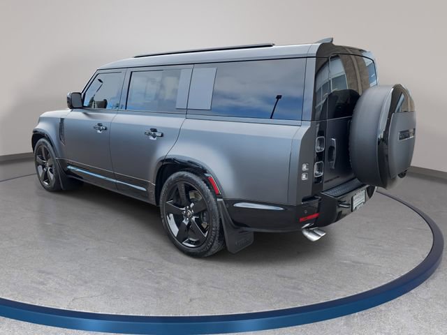 Used 2025 Land Rover Defender 130 V8 image 8