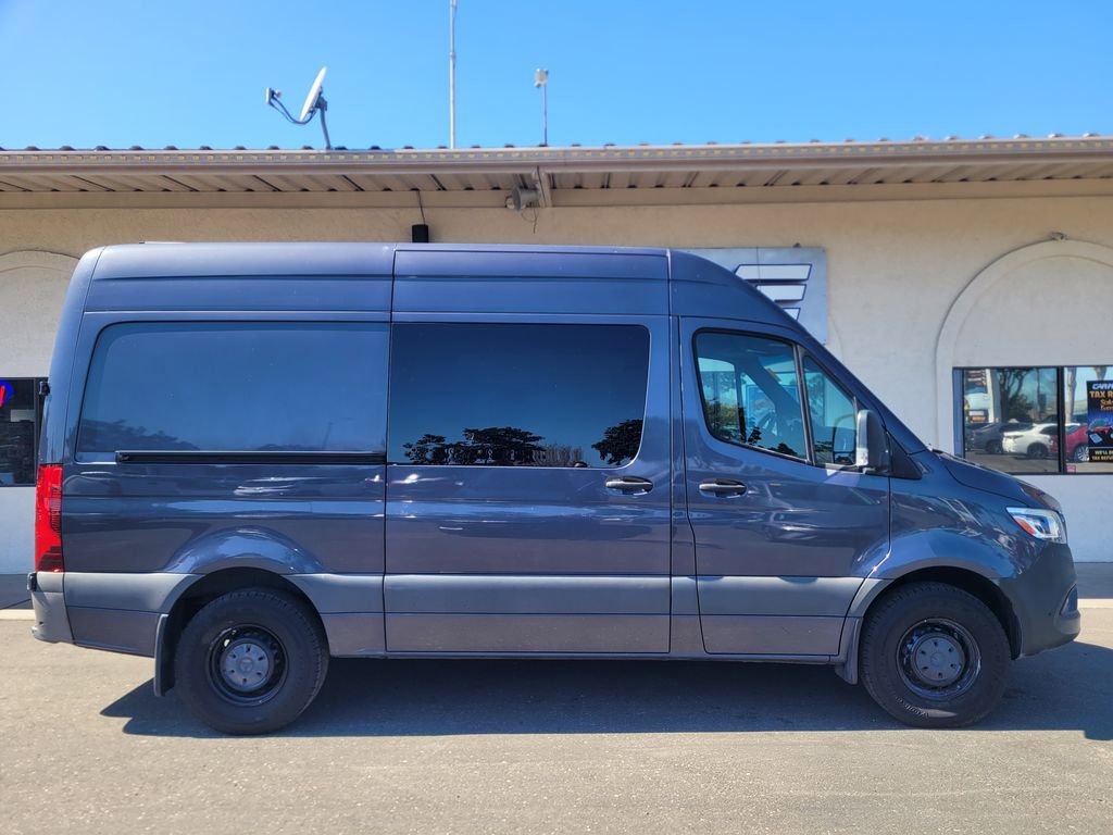 Used 2020 Mercedes-Benz Sprinter 2500 image 2