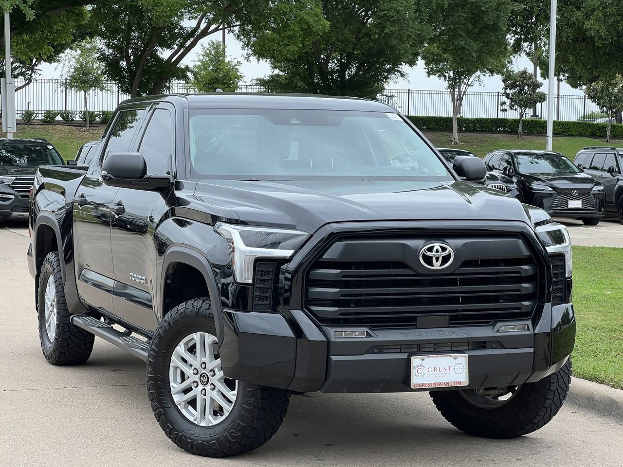 Used 2024 Toyota Tundra SR5 w/ SR5 Convenience Package AWD/4WD image 2